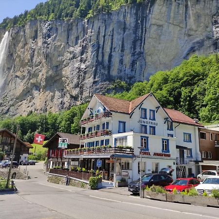 Hotel Restaurant Jungfrau Lauterbrunnen Extérieur photo