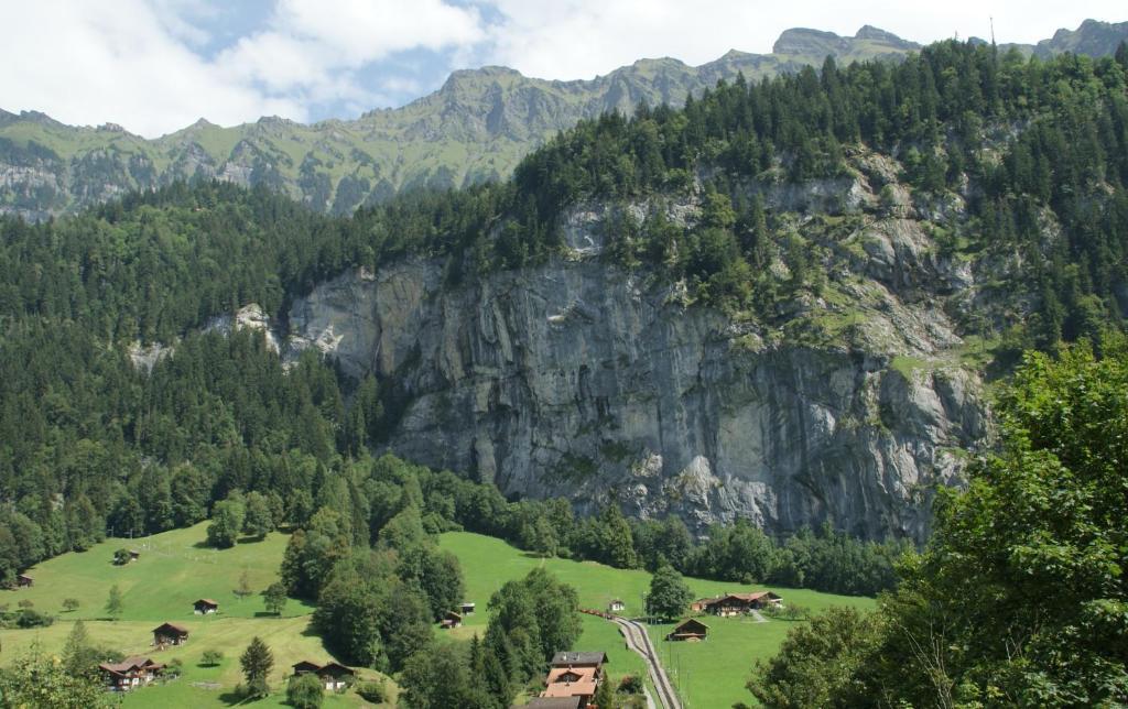 Hotel Restaurant Jungfrau Lauterbrunnen Extérieur photo